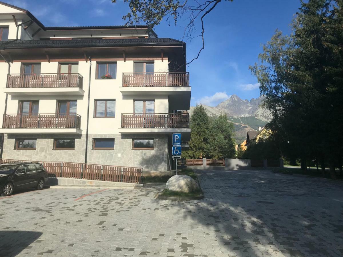 Apartment Lomnicka - *